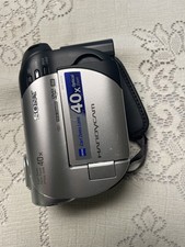 Sony Handycam DCR-DVD106E