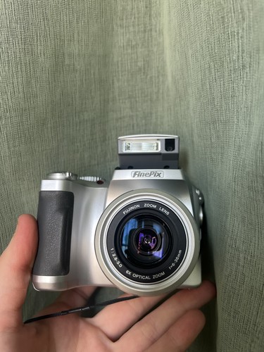 Fujifilm finepix s3000 - s3000, –