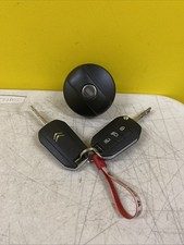 TAPPO CARBURANTE CON 2 CHIAVI