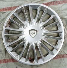 Borchia ruota lancia - 1, y