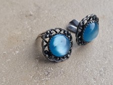 Coppia di vecchi orecchini