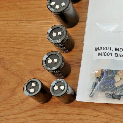 Condensatori alimentatore - condensatori,