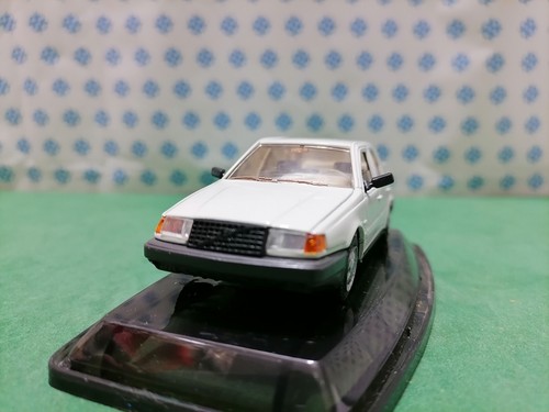 Vintage volvo 440 - -,