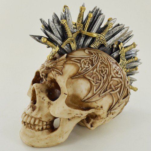 Resin gothic skull - skull, mohawk