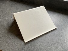 IKEA ISBERGET SUPPORTO TABLET