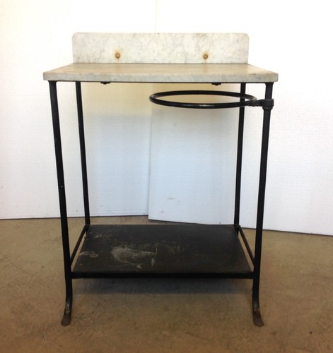 Toilette marmo con vano - in,