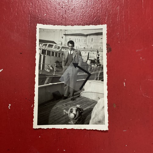 Livorno,porto,barche,1953,uomo