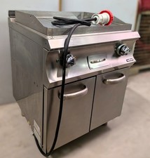 FRYTOP A GAS CON PIASTRA LISCIA E RIGATA MBM-