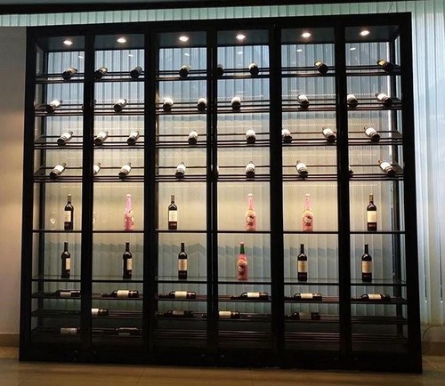 Cantinetta per vino vetrina