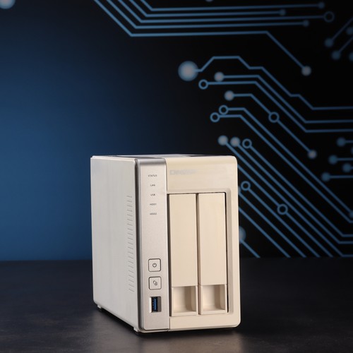 Qnap turbo station 231p - qnap,