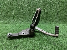 PEDANA PEDALE ANTERIORE SINISTRA CON DANNO TRIUMPH SPEED TRIPLE 1050 2014 2016