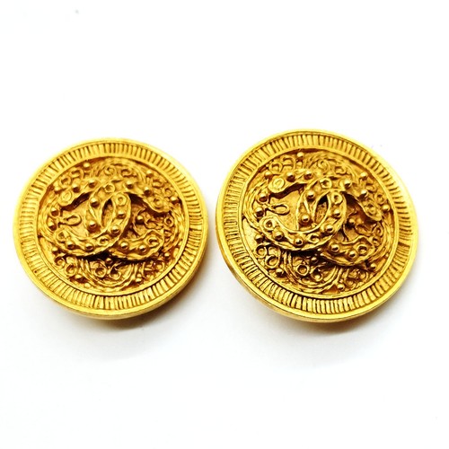 Chanel earring gold - chanel, a
