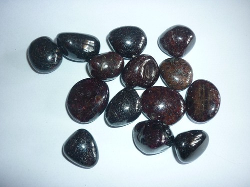 Cristalloterapia granato rosso - cristalloterapia,