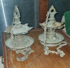 N°2 Antiche Lampade Ad Olio In  bronzo, Thookkuvilakku,cosi come ritrovate.