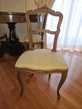 Set di 4 sedie antiche in noce