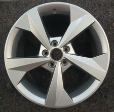 1x Cerchio 18" Originale Audi A3 8Y0601025CP