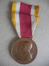 medaglia per  il centenario della guardia Palatina Vaticana 1850 1950