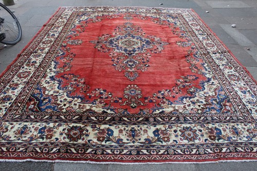 Tappeto grande vintage fatto - , a