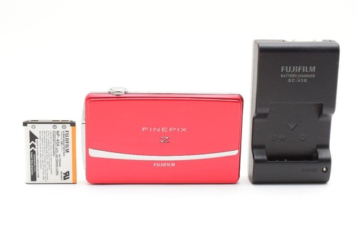 Fotocamera compatta rossa