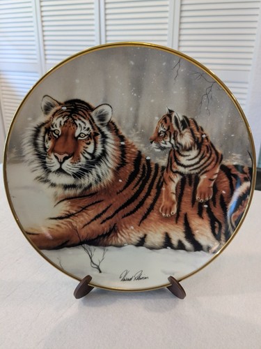The watch tiger - on,