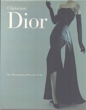 CHRISTIAN DIOR