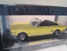 1:18 Ford Mustang Cabrio Norev