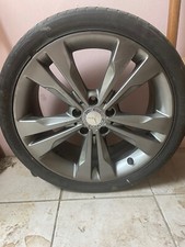 CERCHIO IN LEGA ORIGINALE MERCEDES  CLA 18"A2464010400 USATO E CREPATO