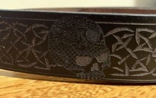 Cintura in pelle lavorata con