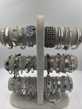 LOTTO LAVORO BRACCIALI E