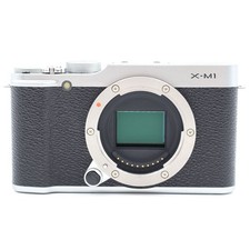 FUJIFILM X-M1 corpo argento