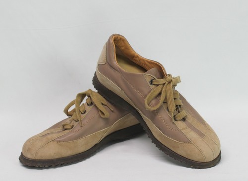 Scarpe sneakers stringate