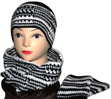 Cappello Scalda collo e Guanti Set da donna realizzati all'uncinetto a mano W34