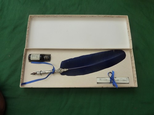 Kaligrafica dark blue - "la,