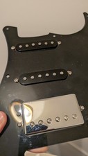 Fender Player HSS humbucker e