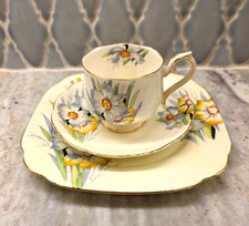 Royal Albert Crown Narcissus