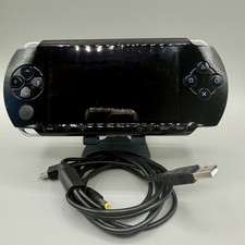 Sony PSP 1004 Fat Console Portatile Usata Playstation Nera Batteria Nuova