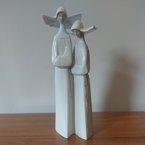 Lladro nuns 4611 figurine - lladro,