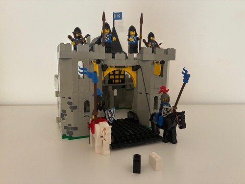 Lego castle black falcons - lego,