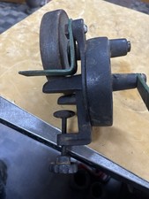 Antico smerigliatrice a