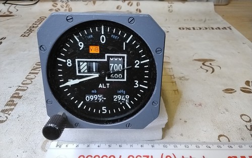 Strumenti avionici altimetro - strumenti,