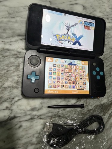 New nintendo 2ds con - new,