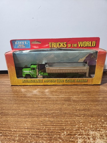 Ertl camion del mondo ih - ertl, 1/64