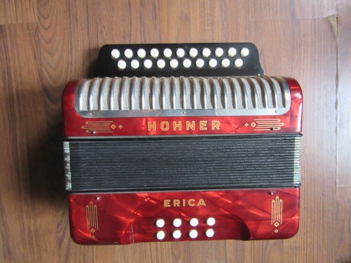 Fisarmonica diatonica vintage
