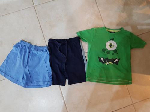 Lotto 1455 stock abbigliamento