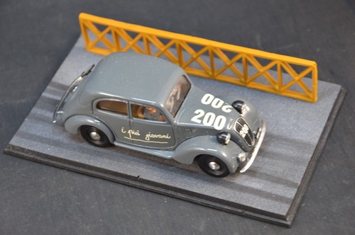 Brumm micro world - world, 1/43