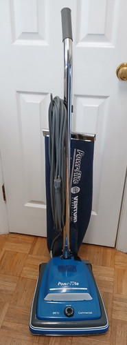 Aspirapolvere commerciale
