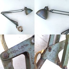 LAMPADA DA TAVOLO PANTOGRAFO