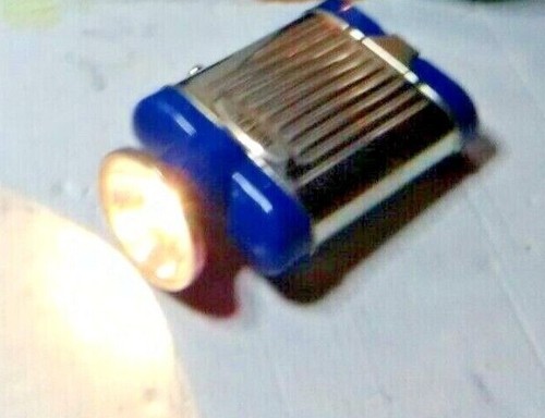 Vecchia torcia elettrica - torcia,