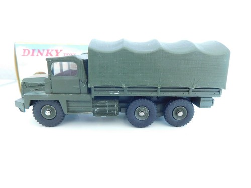 Dinky toys 824 - dinky,