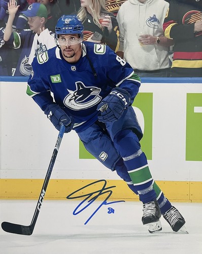 Dakota joshua signed - joshua,